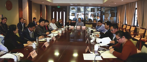 代表团与上海市总工会座谈交流1.jpg
