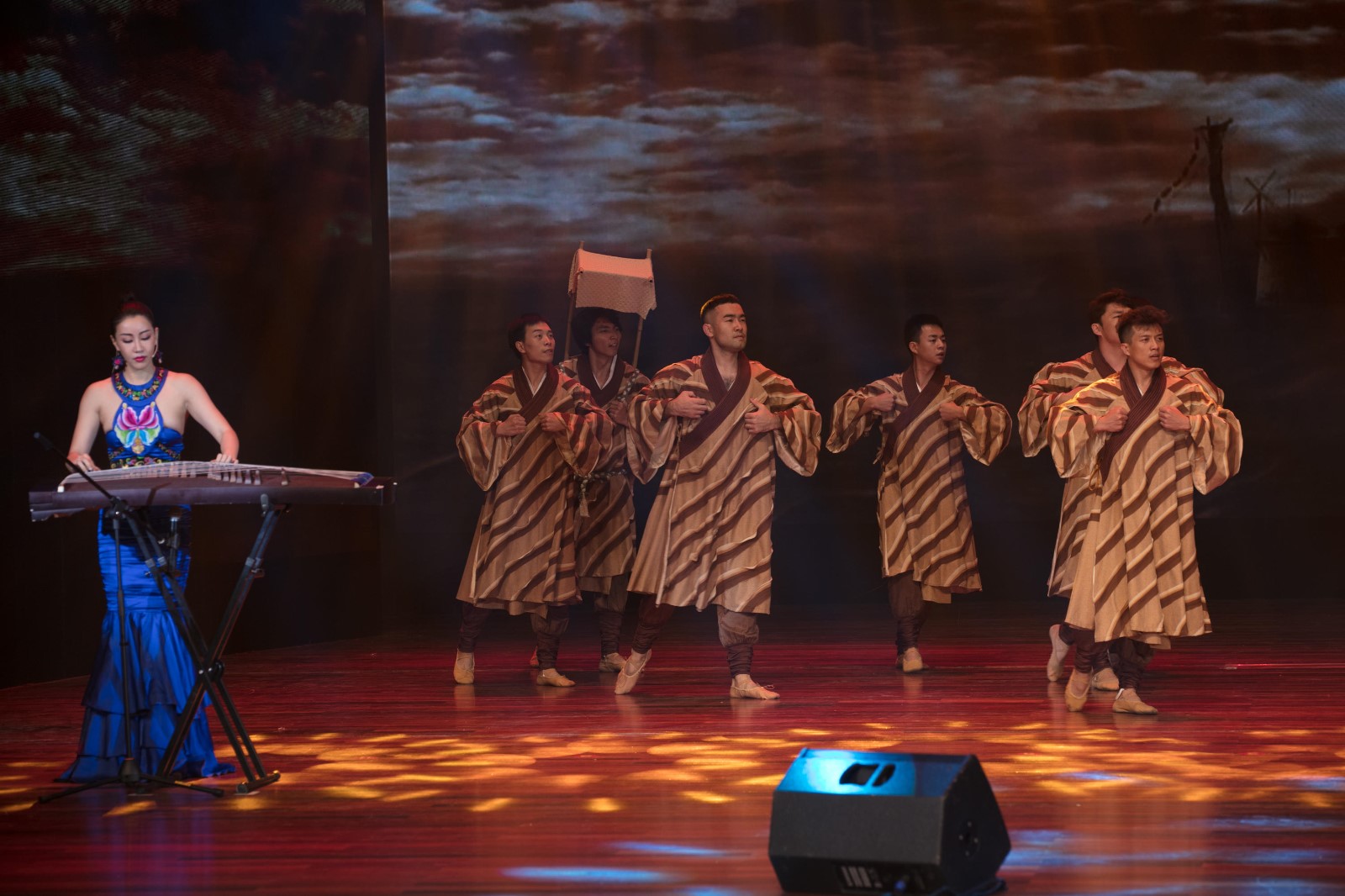 6_已压缩.jpg 6_已压缩.jpg